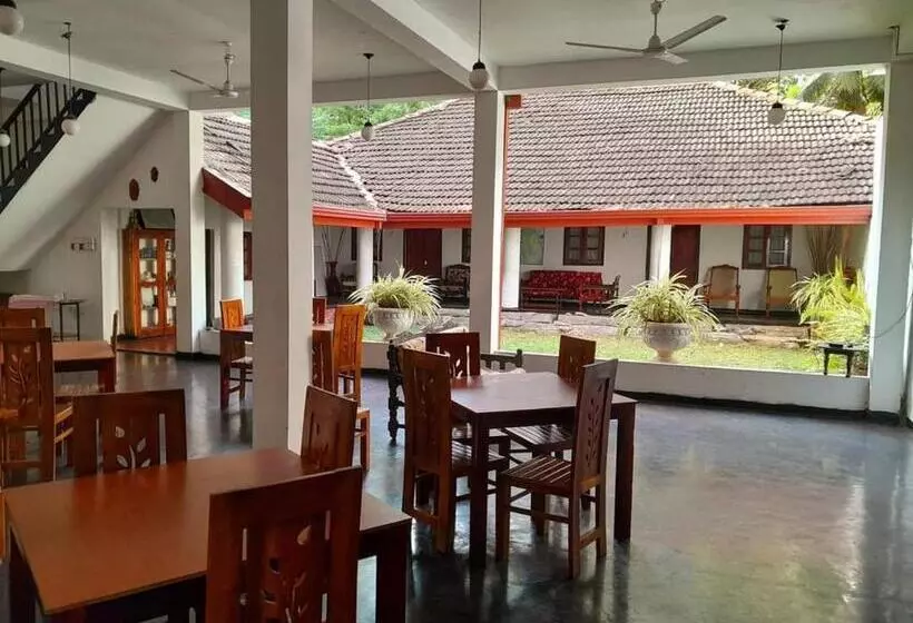 ホテル Sisila Guest House
