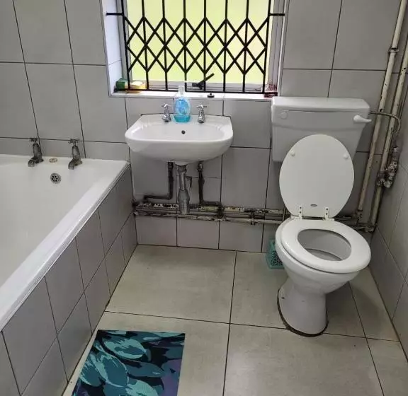 Hotelli Trashaven   Seaside Haven Backpackers