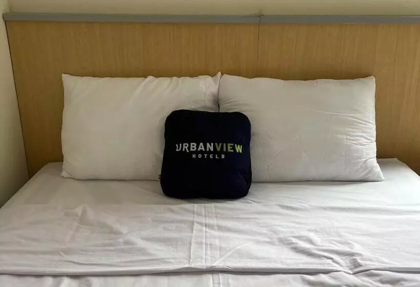 ホテル Urbanview Indria Inn Solo By Reddoorz