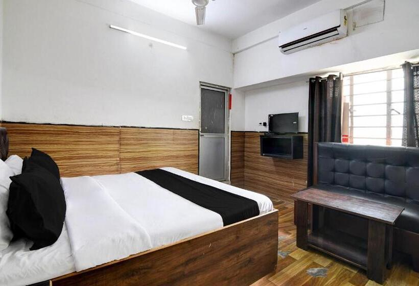 Hotel O Kings Hotel & Banquet