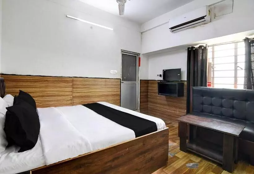 Hotel O Kings Hotel & Banquet