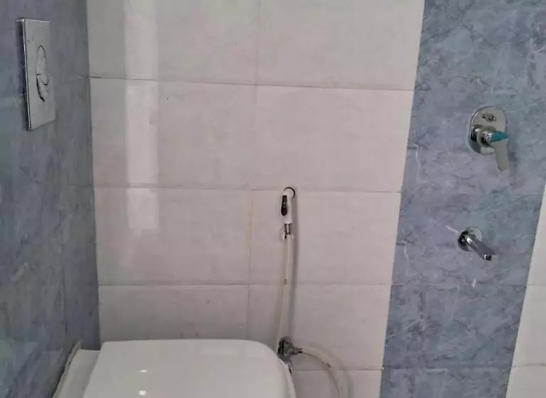 Pensió Startup Studio Room