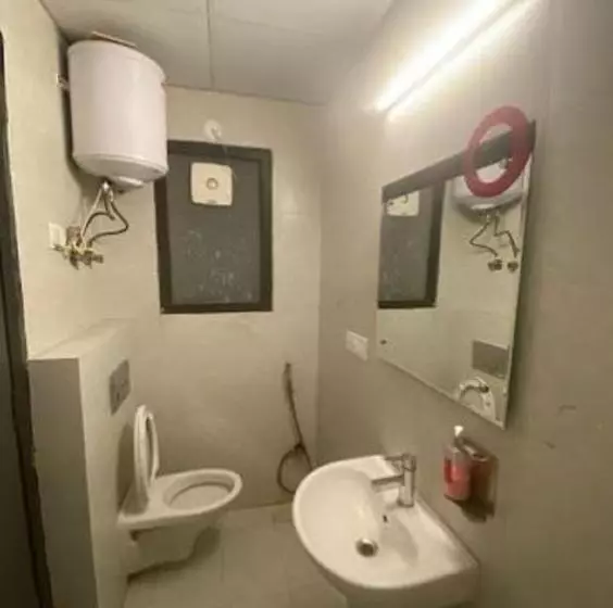 The Umen Hotel Sector 49