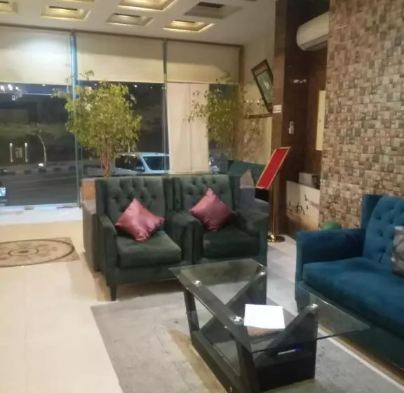 الفاخرية
