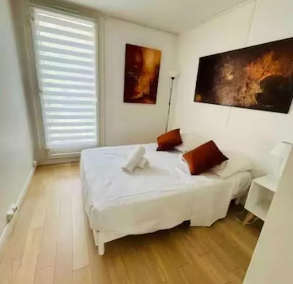 Aamiaismajoitus (B&B) Chambre Double Dans Appartement, Fibre, Rer B