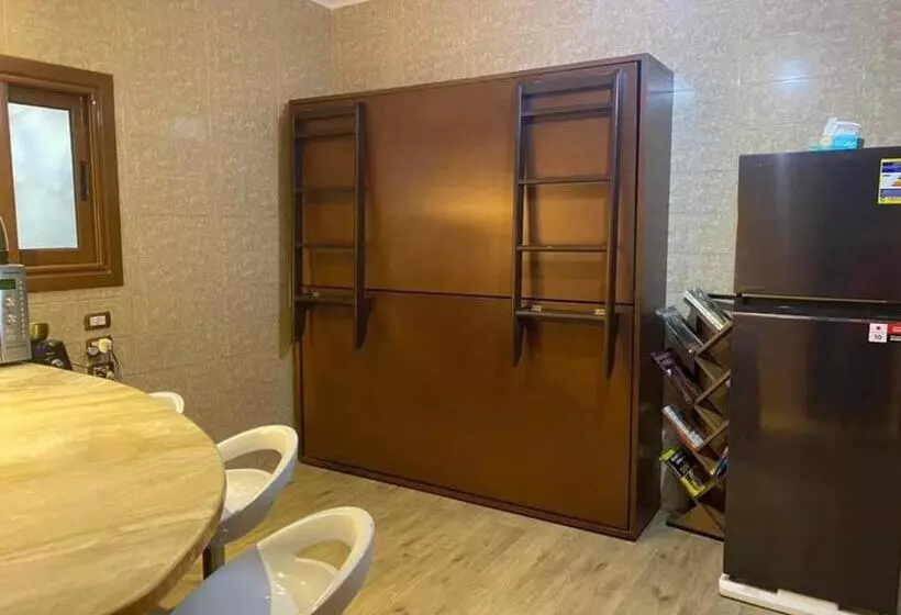 Family House بيت العيلة