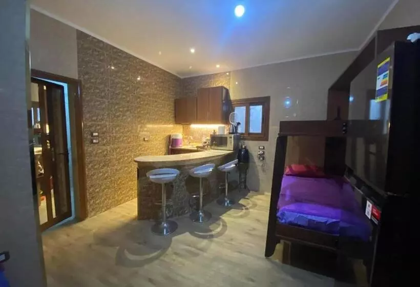 Family House بيت العيلة