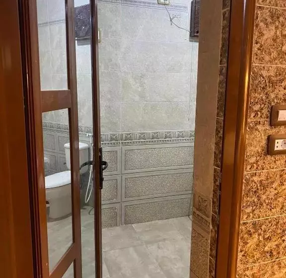 Family House بيت العيلة