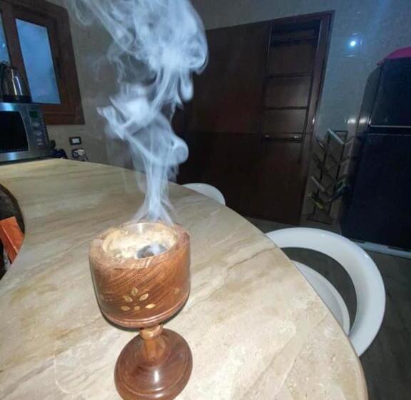 Family House بيت العيلة