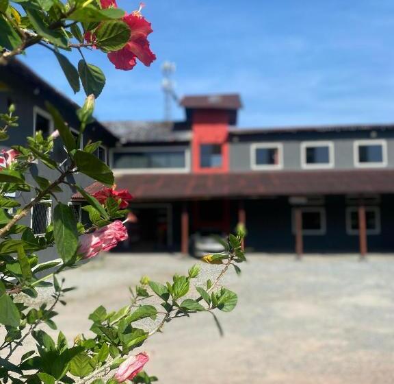 Отель E Pousada Via Mar