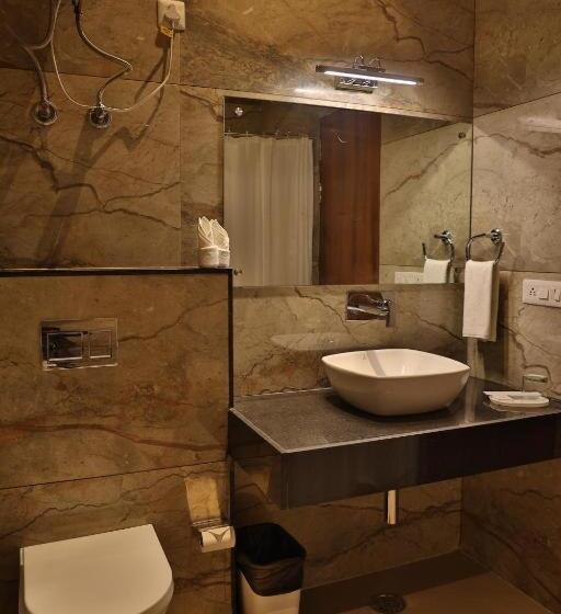 בית מלון כפרי Mannat Villa Resort