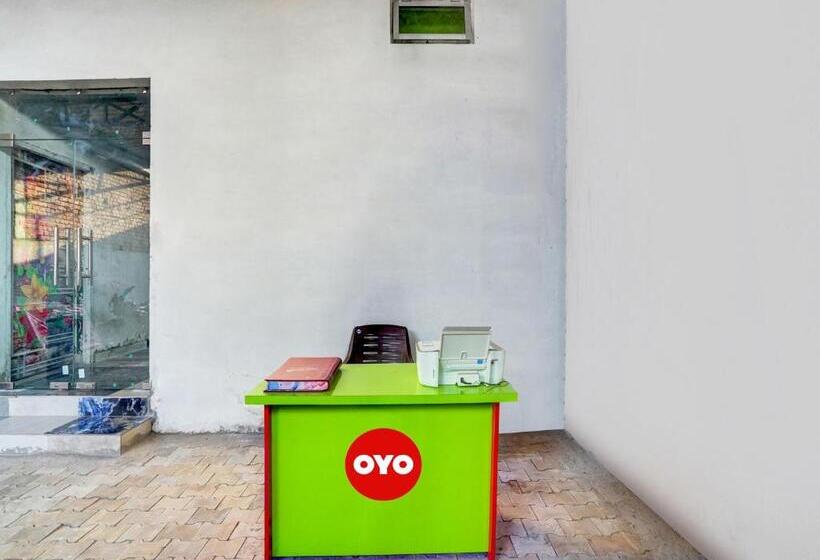 酒店 Oyo Yadav Restaurant & Family Rooms