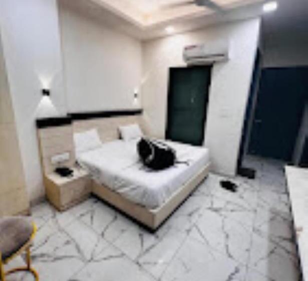 فندق Prago Varanasi