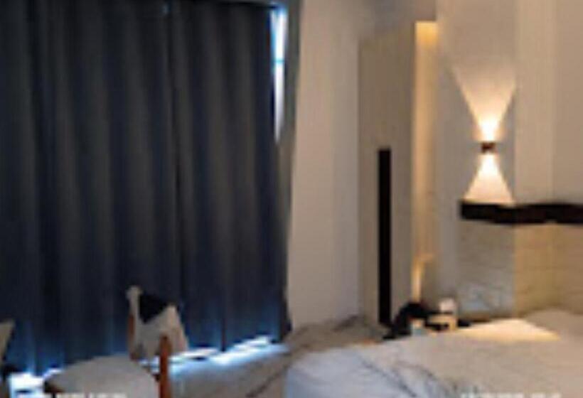 فندق Prago Varanasi