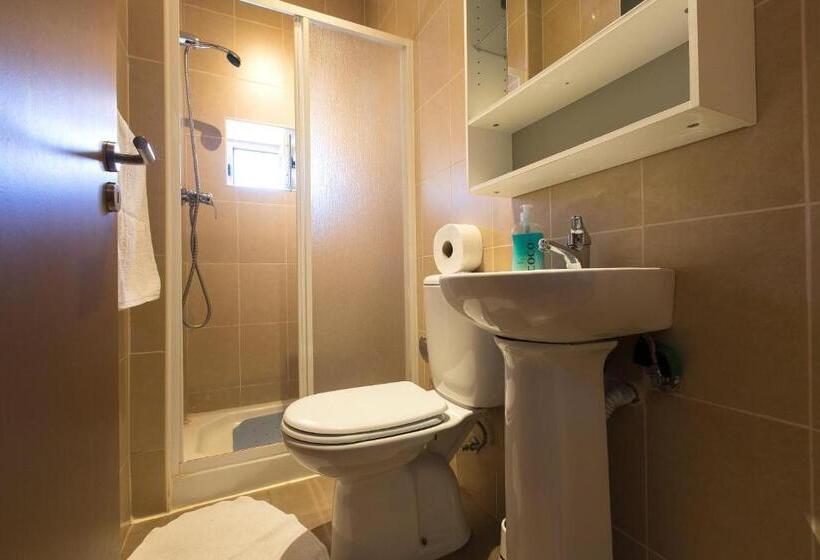 هتل Taipas Guest House