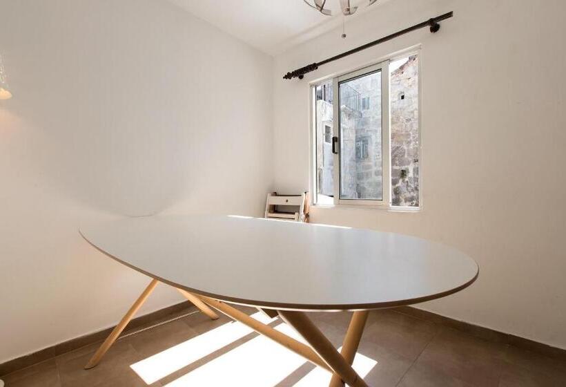 هتل Taipas Guest House