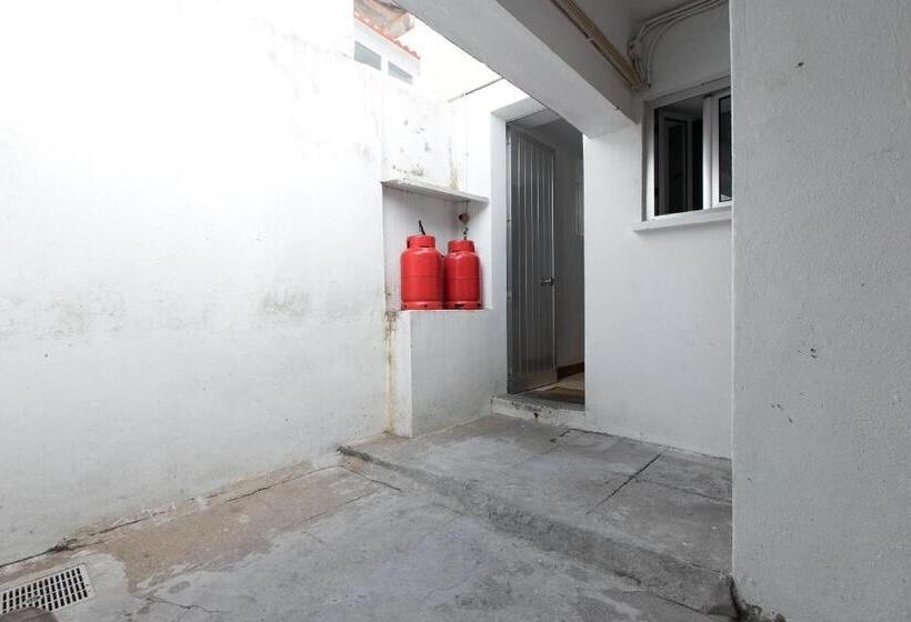 هتل Taipas Guest House