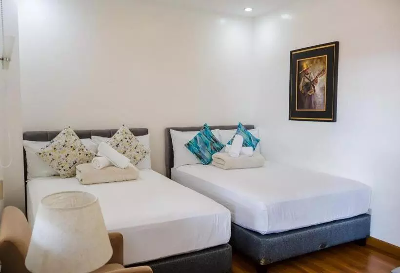 هتل Teofely Gardens Resort Near Tagaytay
