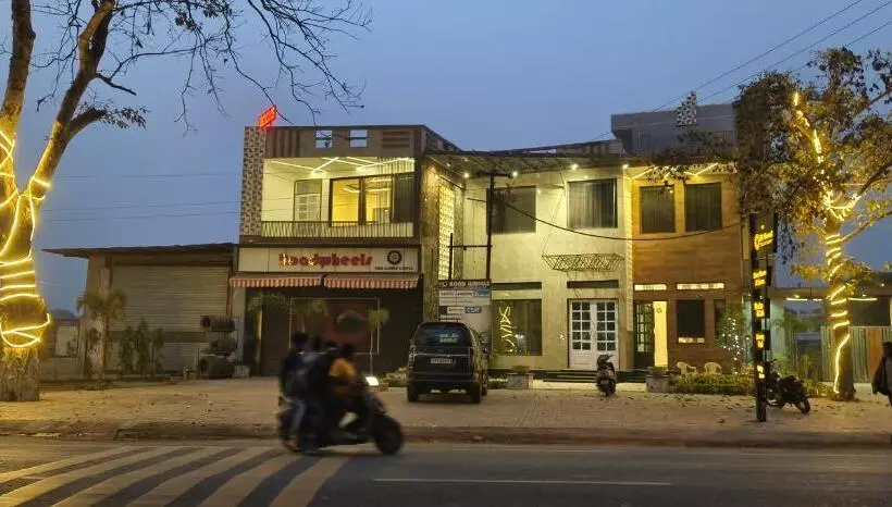 Md Grand Hotel & Resort