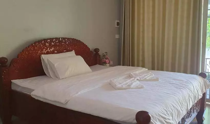 ペンション Angkearsel Guesthouse