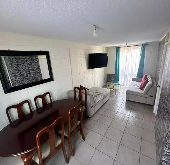 ペンション Casa Hostal Coronel