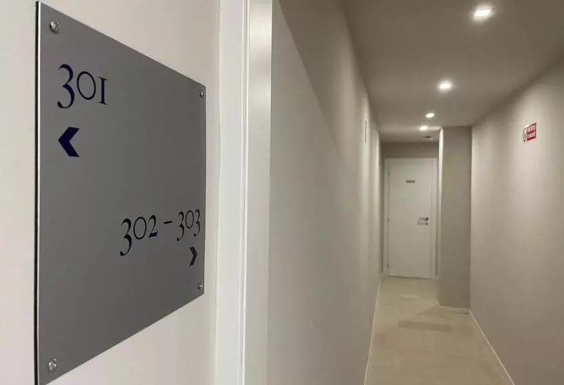 پانسیون La Galleria Lodge