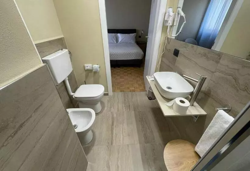 پانسیون La Galleria Lodge