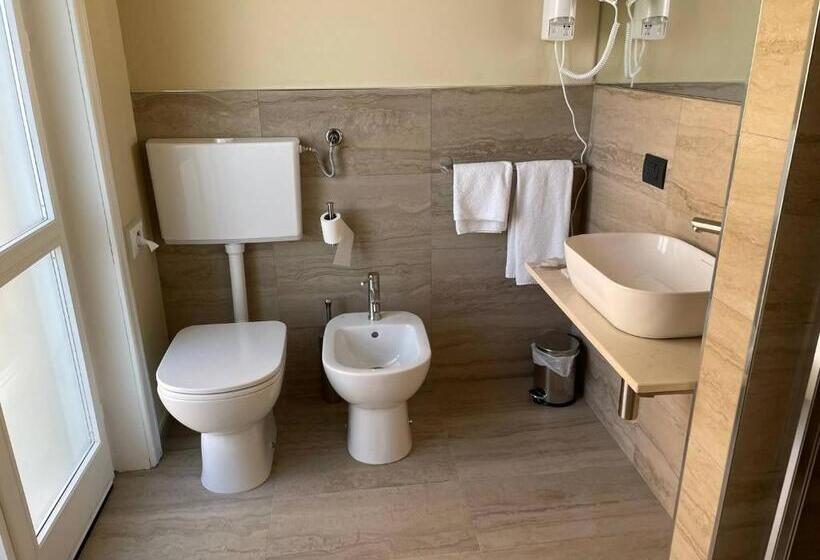 پانسیون La Galleria Lodge