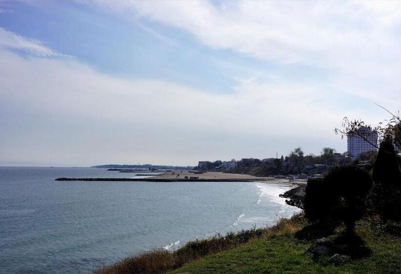 بنسيون Vila Ilinca