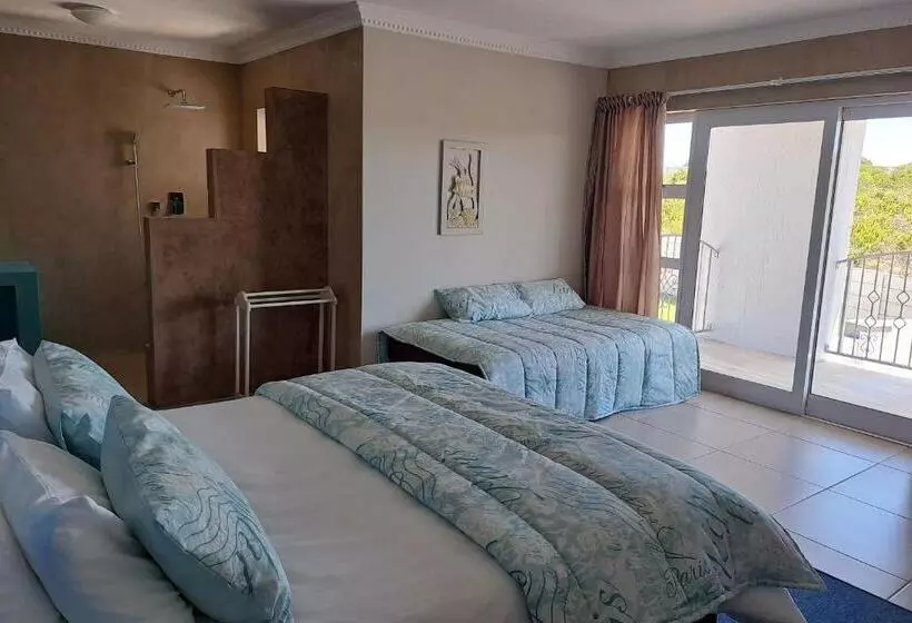 Stone Crown Manor B&b