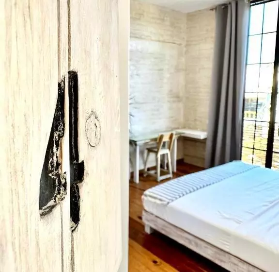 Retkeilymaja Baja House