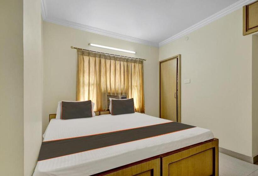 Collection O Hotel Murali Heights