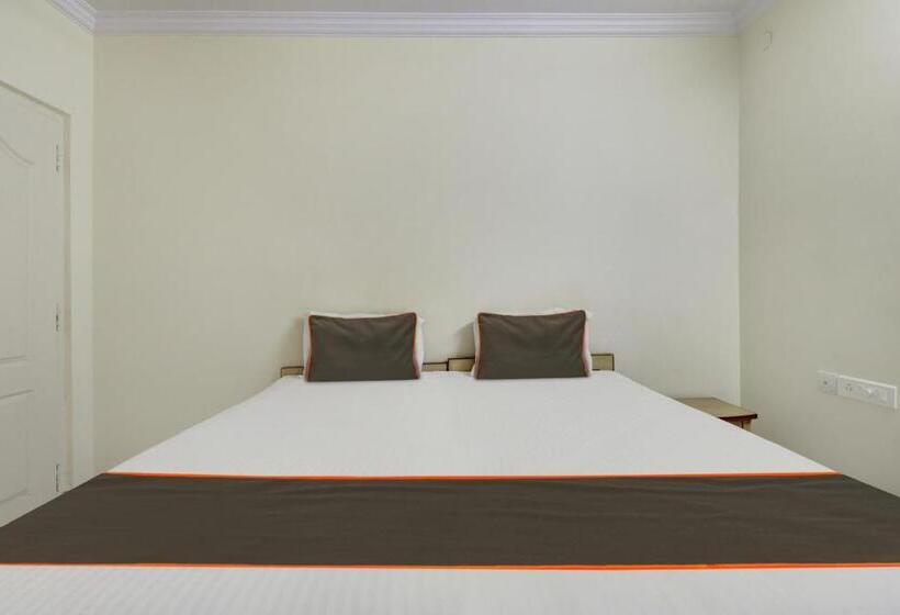 Collection O Hotel Murali Heights