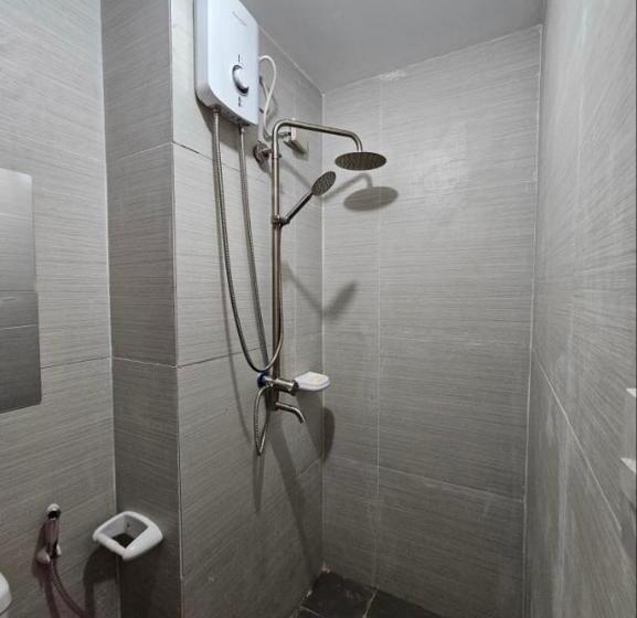 Cozy Condo In Caloocan