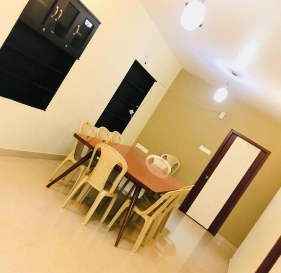 Отель Greenyards