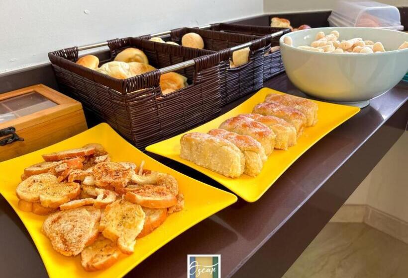 ホテル Oscar Econômico Porteirinha