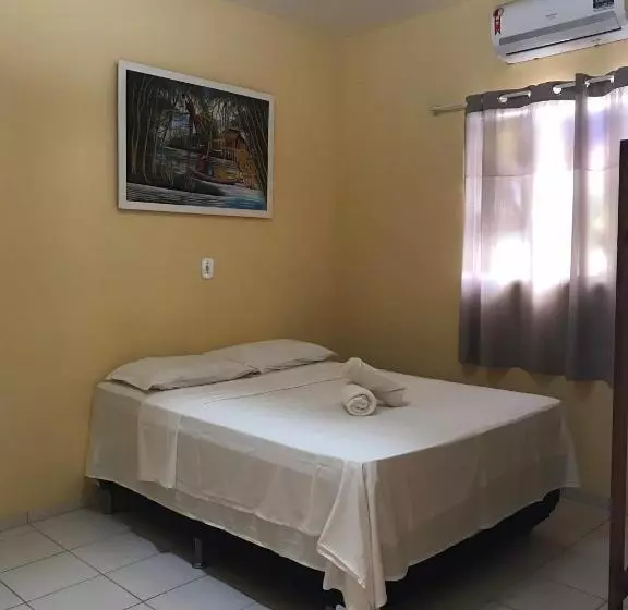 ホテル Pousada Villa Aruna