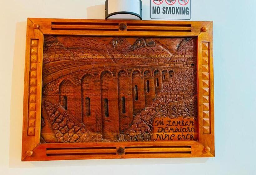 Hotel Rathnayake Rest