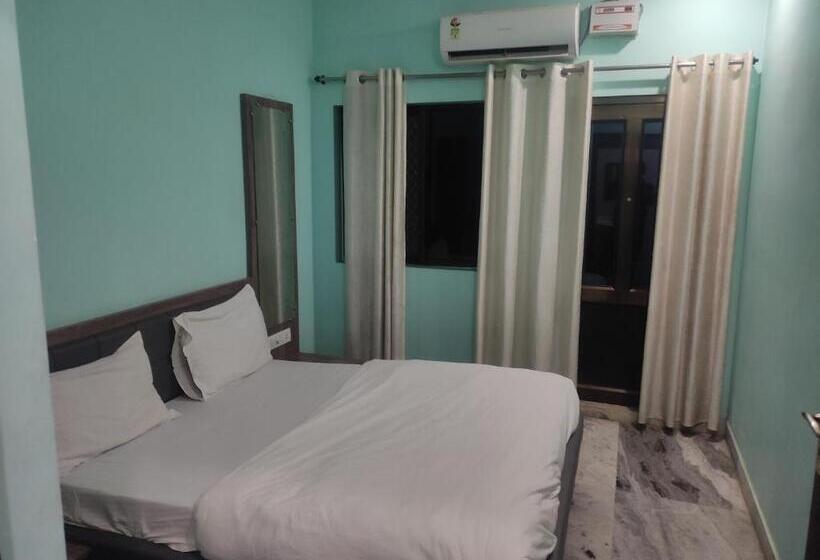 Отель Angan Udaipur