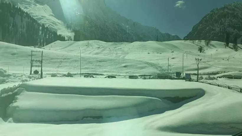 ホテル Scenery sonmarg 