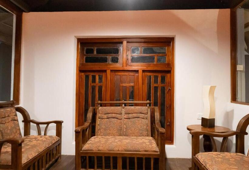 호텔 Beragala Serene Villa