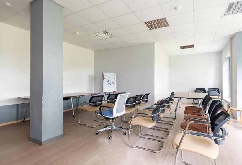 هتل Staicele   Learning And Training Hub