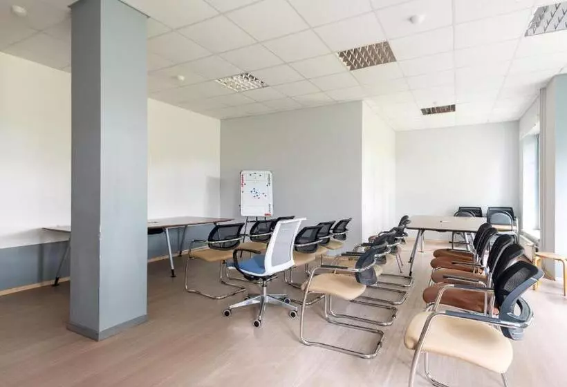 هتل Staicele   Learning And Training Hub