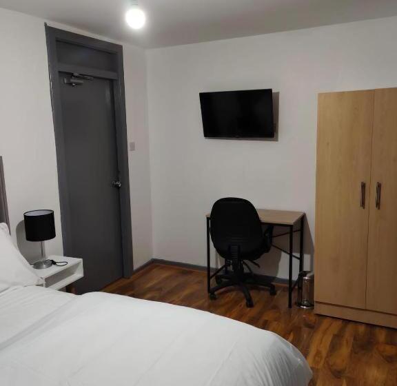 酒店 The Silver City