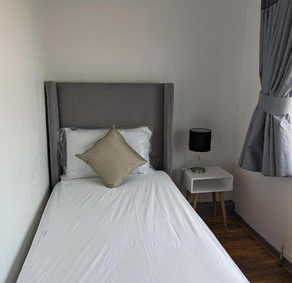 호텔 The Silver City