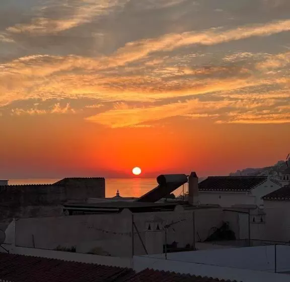 Majatalo Naim Guest House Nerja