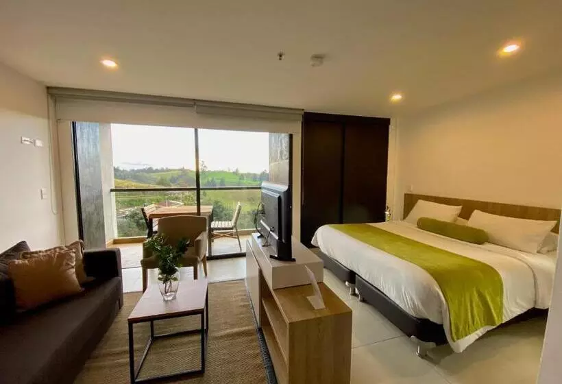 Majatalo Room In Studio Suite Hotelera A 5 Minutos Del Aeropuerto