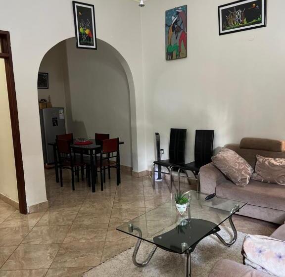 پانسیون Tropical Oasis Retreat