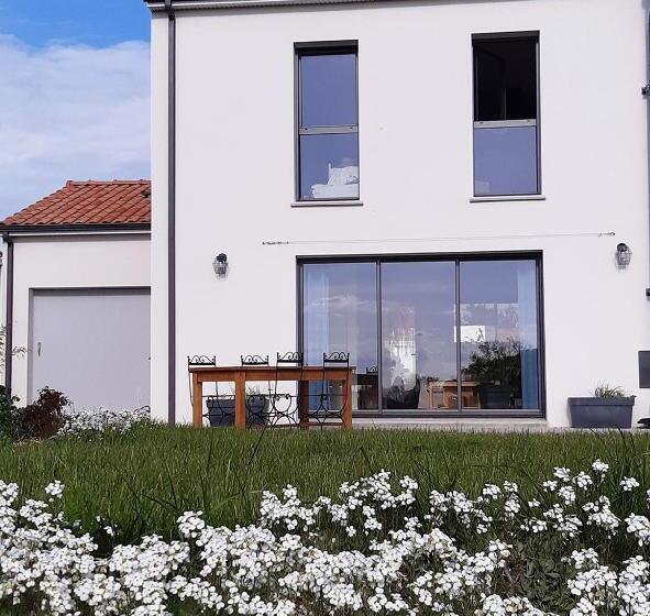 住宿加早餐  Chambre De La Divatte