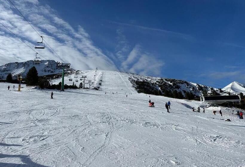 Family Luxury Private Apartment For 4 Max 6 People In 4 Star Spa Resort St Ivan Rilski, Bansko